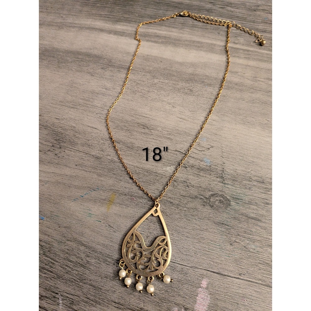 Gold Filigree Teardrop Pendant Necklace Faux Pearl Dangle Boho Jewelry 18 Inch